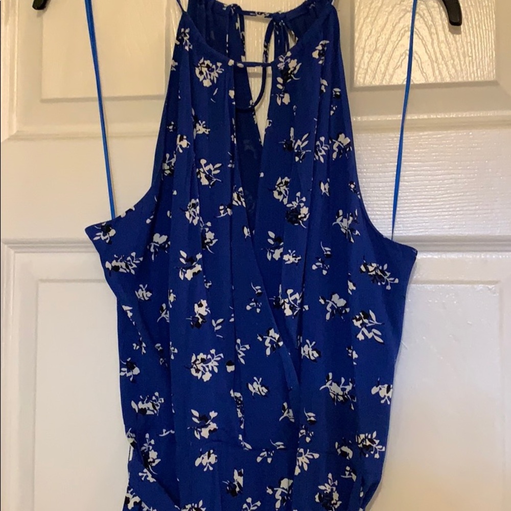 Jumpsuit - Picture 2 of 3